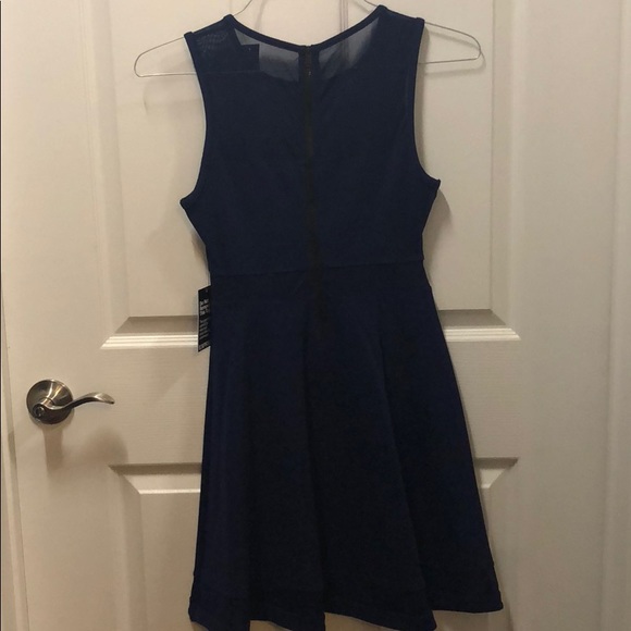 Blue Dress - Picture 6 of 6